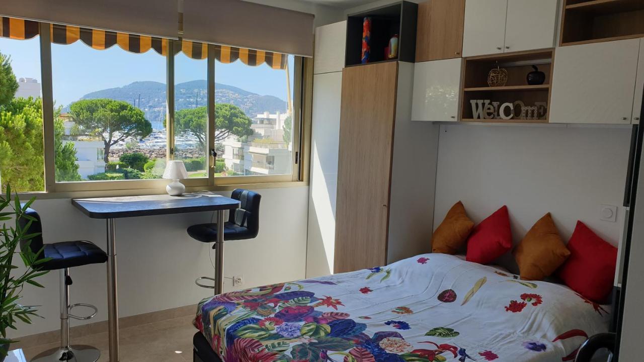 Garden And Beach Sea View Apartment Cannes Mandelieu-la-Napoule Exterior foto